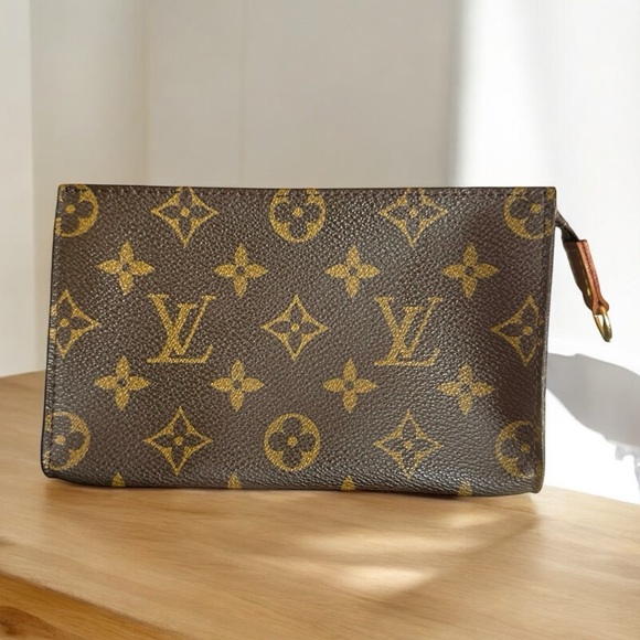 Authentic Louis Vuitton Monogram Leather Mini Bucket Bag Pouch - Picture 1 of 9